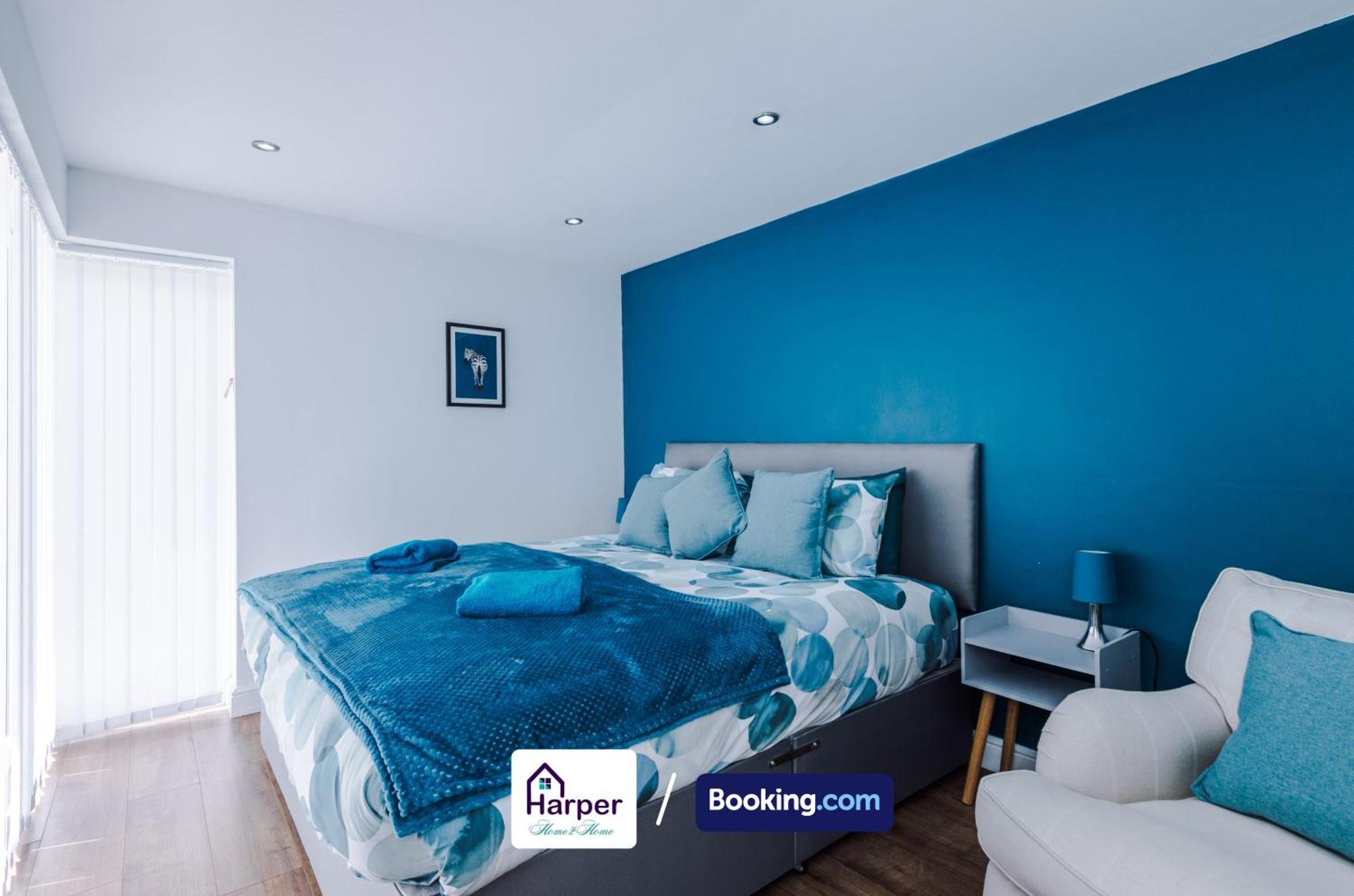 Spacious Detached Bungalow By Harperletting Short Lets & Serviced Accommodation Buckely With Pool Table & Driveway Buckley Екстер'єр фото